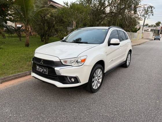 MITSUBISHI ASX 2.0 4X2 16V GASOLINA 4P AUTOMÁTICO MITSUBISHI ASX 2.0 4X2 16V GASOLINA 4P AUTOMÁTICO